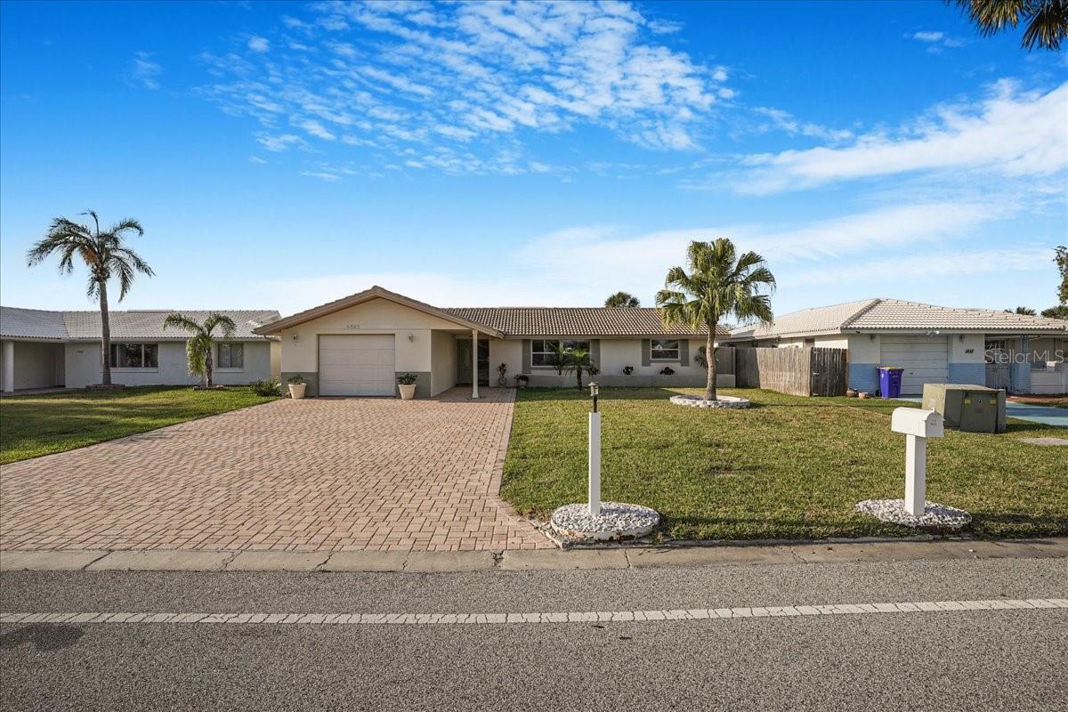 4043 Topsail Trl Property Photo