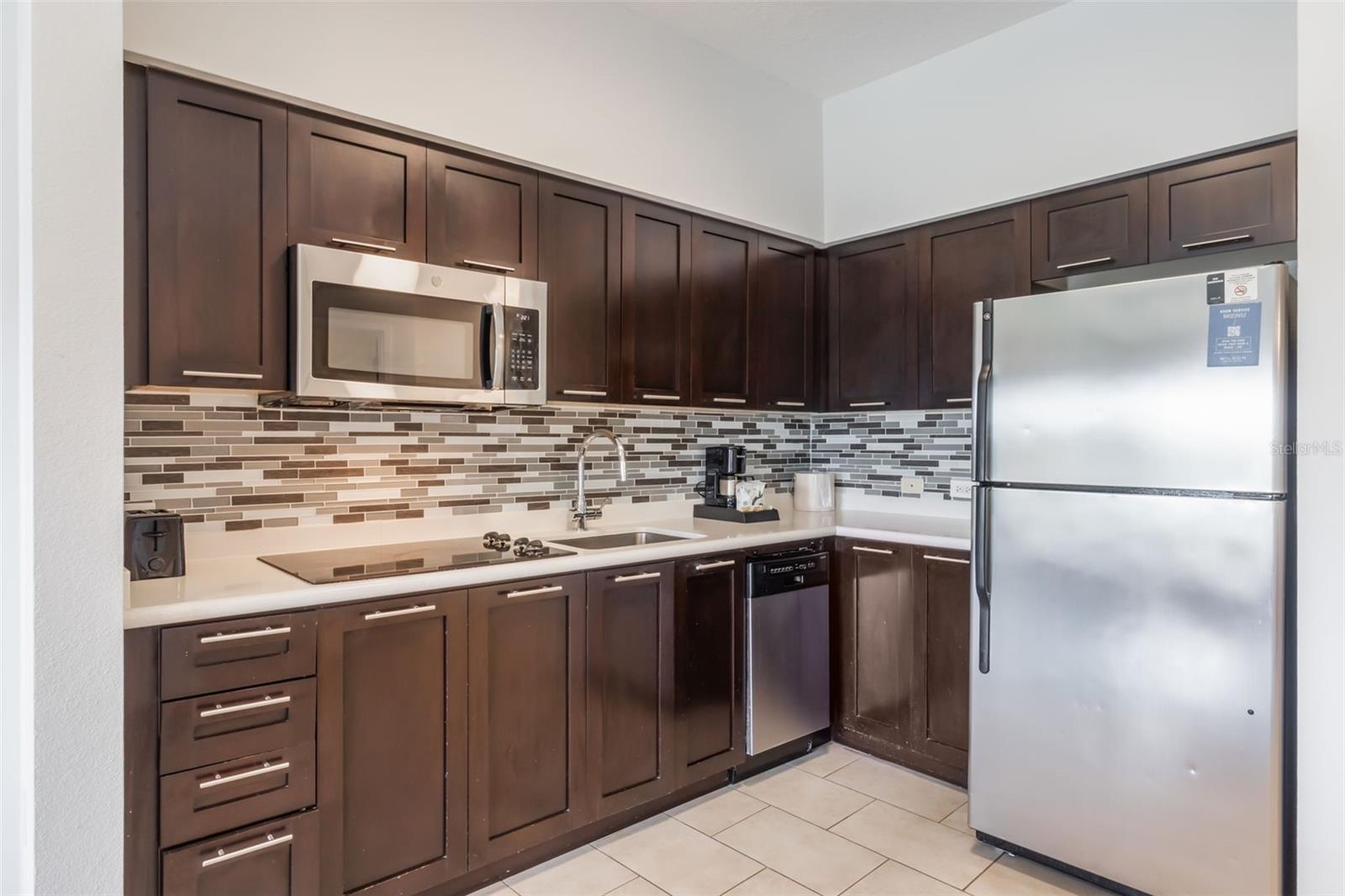 225 Celebration Pl #401 Property Photo 8