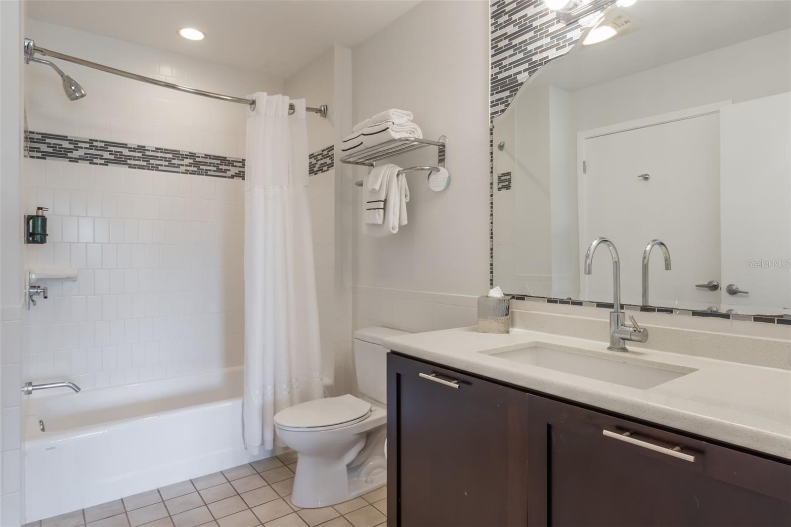 225 Celebration Pl #401 Property Photo 18