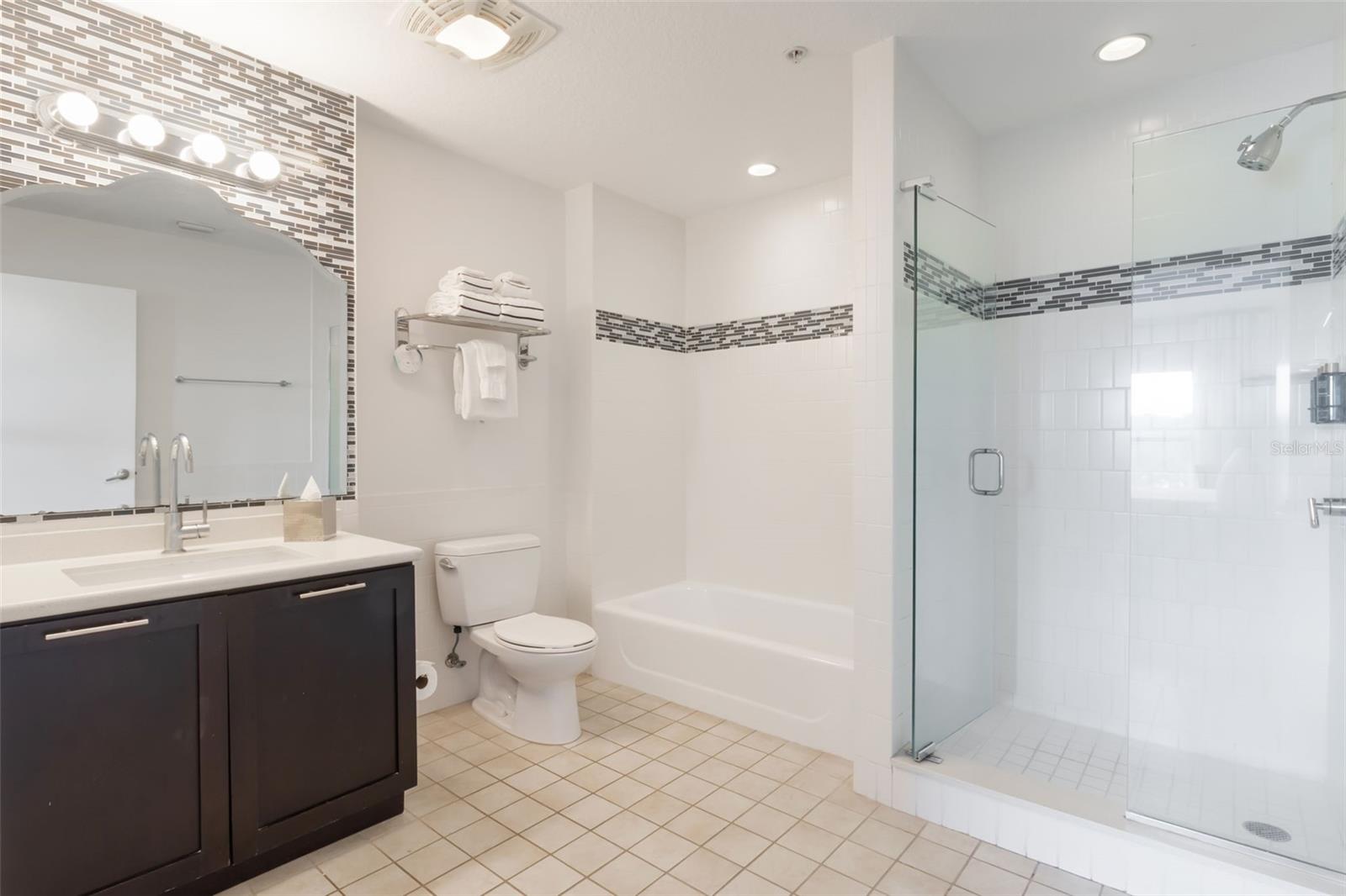 225 Celebration Pl #401 Property Photo 24