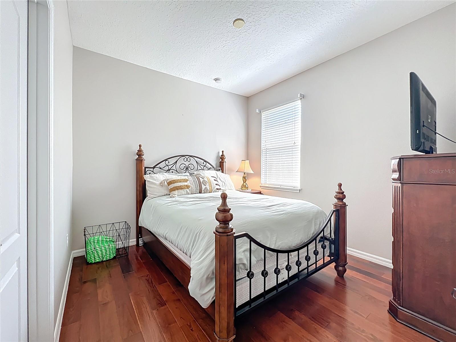 12724 Bideford Ave Property Photo 12