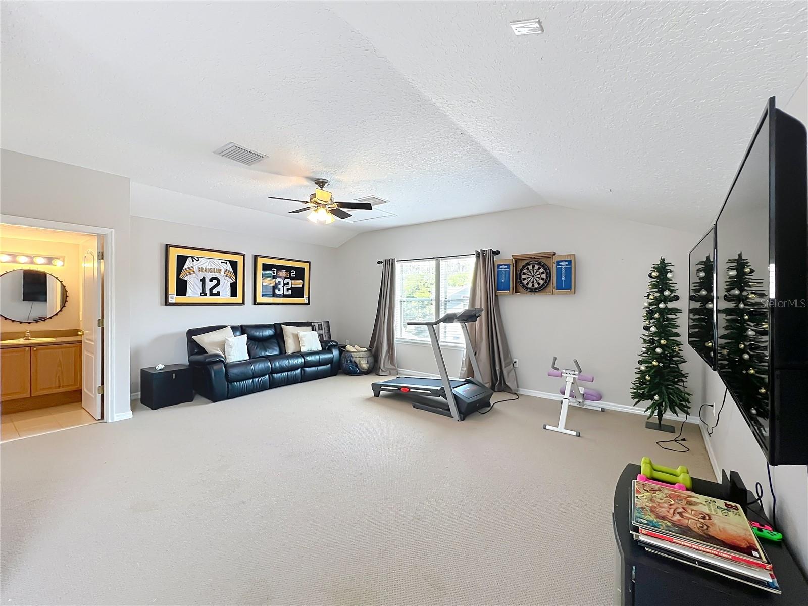 12724 Bideford Ave Property Photo 18