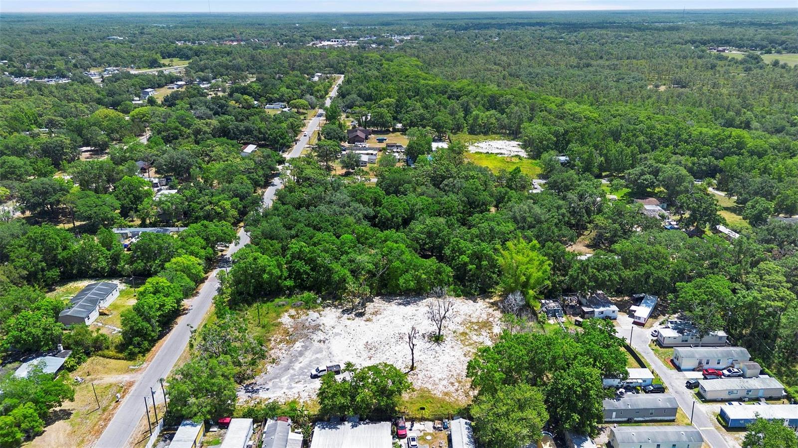17520 Evans Trl Property Photo 10
