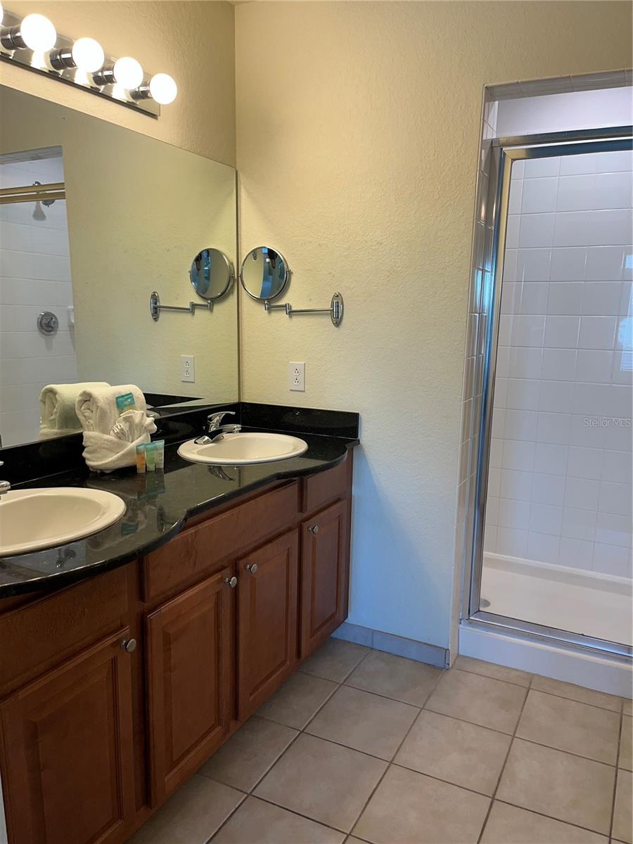 8101 Resort Village Dr #3909 Property Photo 17