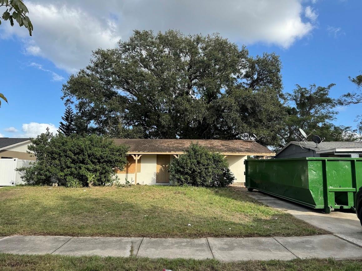 2115 Messina Ave Property Photo
