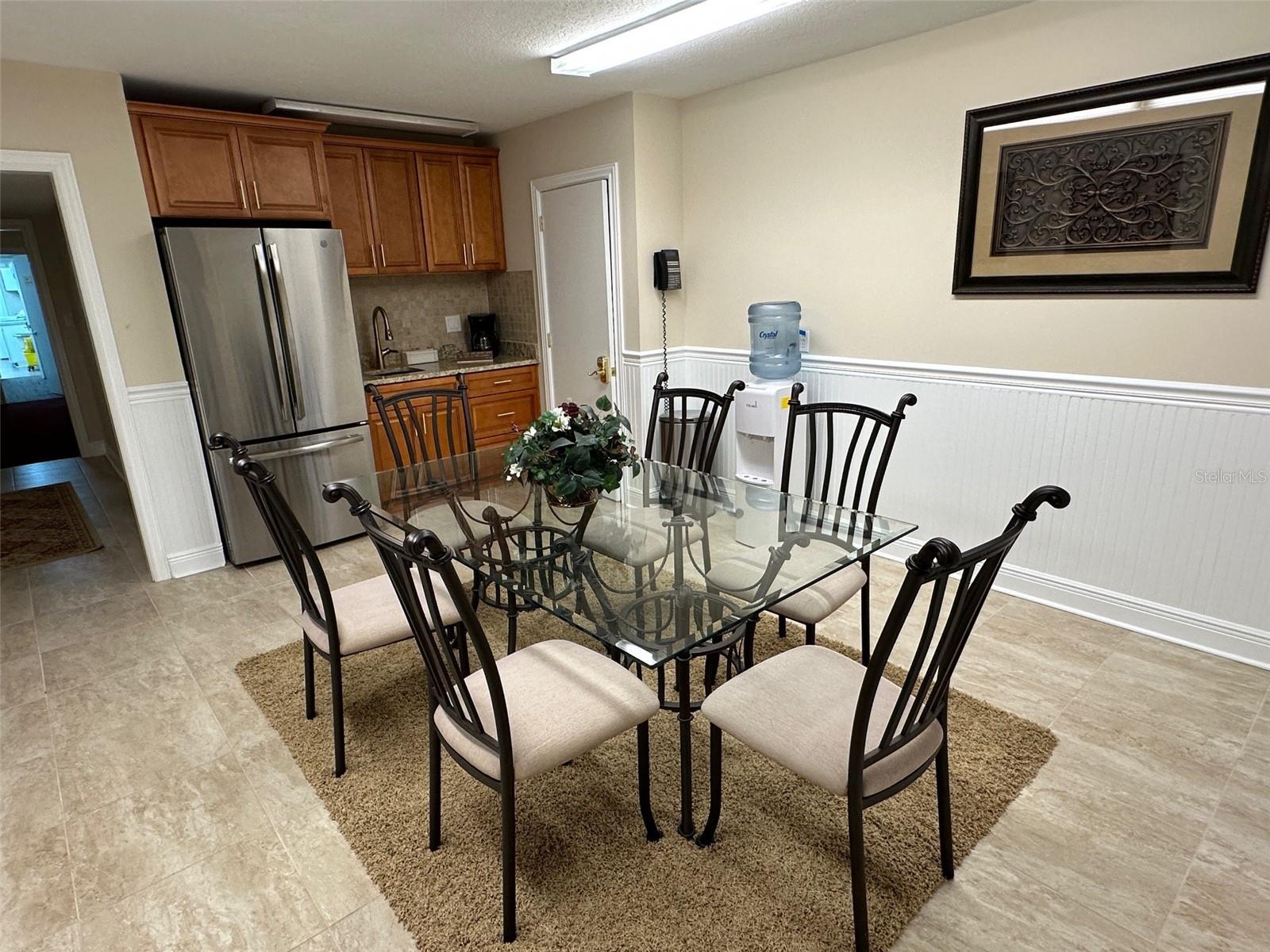 500 E Airport Blvd Property Photo 16