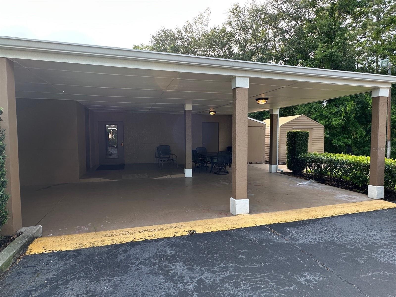 500 E Airport Blvd Property Photo 19