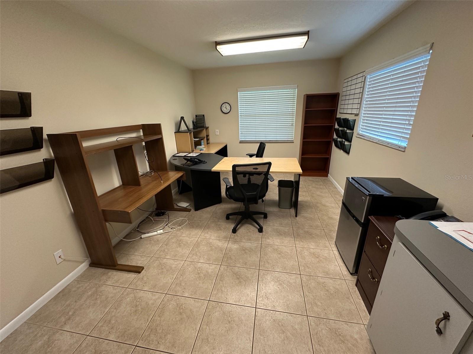 502 E Airport Blvd Property Photo 4
