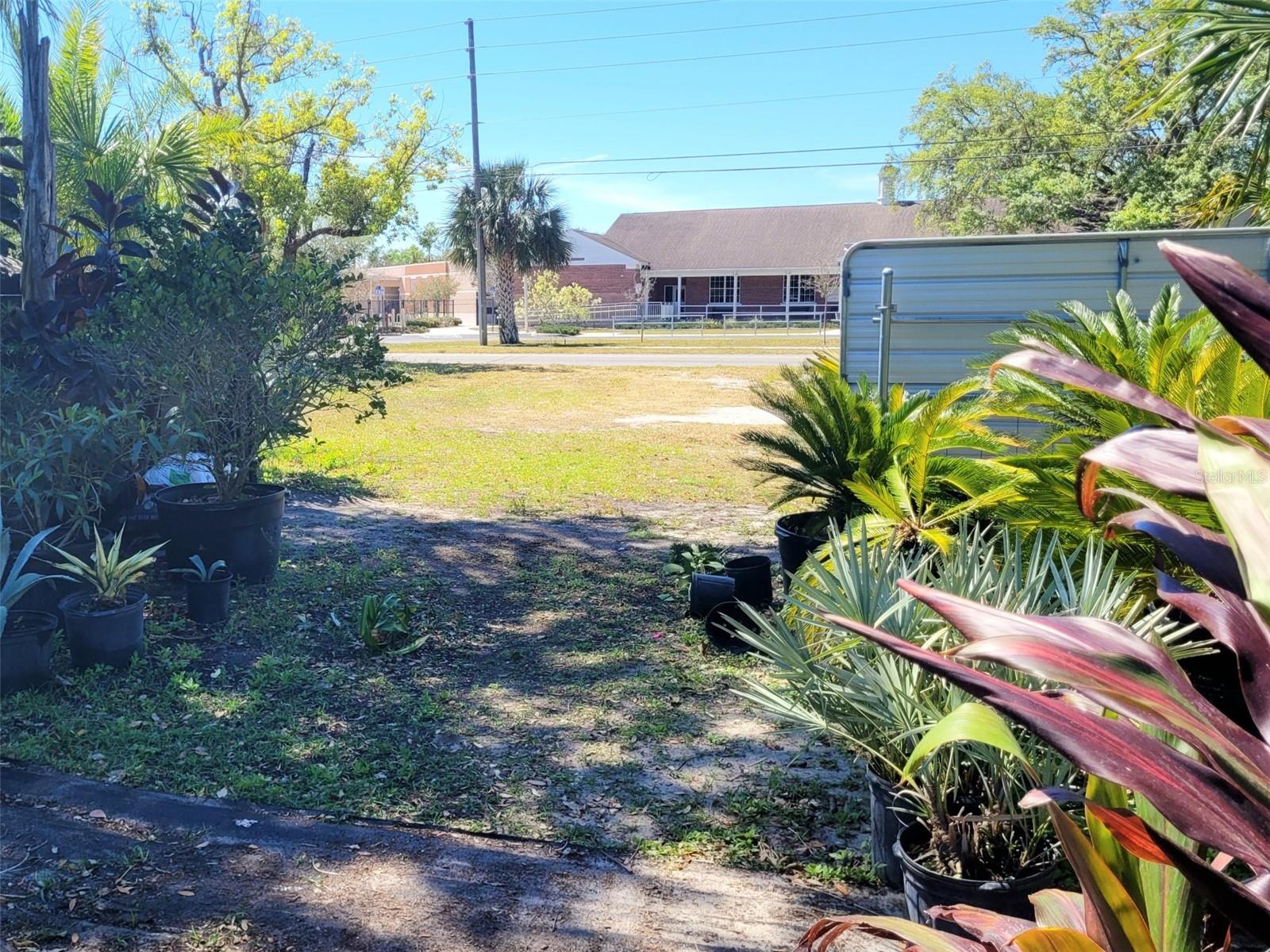 7513 Edgewater Dr Property Photo 10