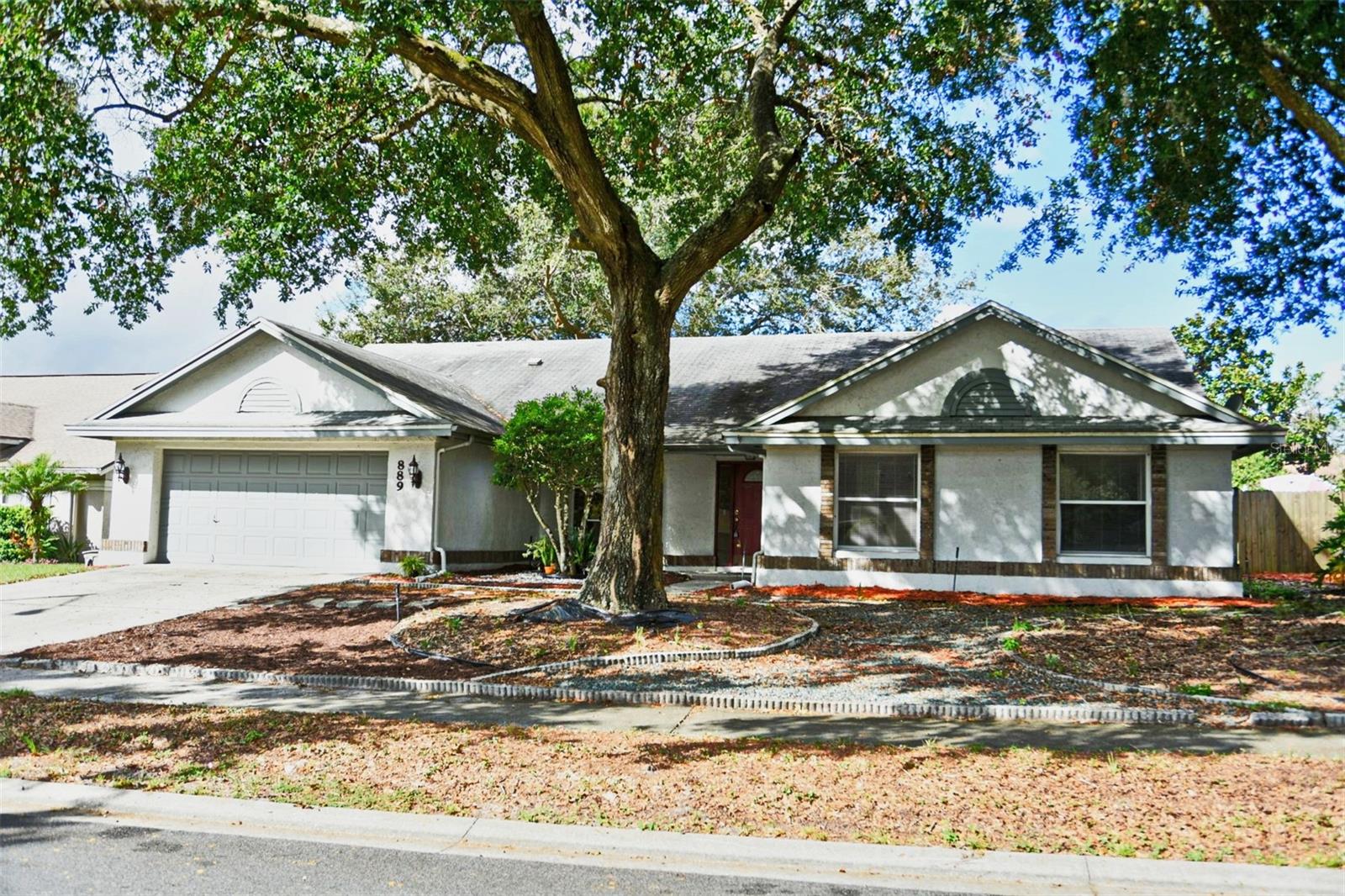 889 Silversmith Cir Property Photo