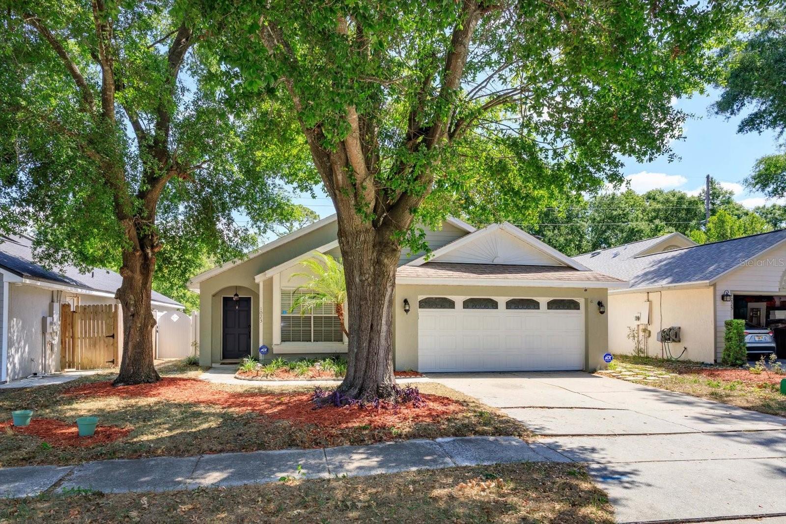 1023 Royal Oaks Dr Property Photo 1