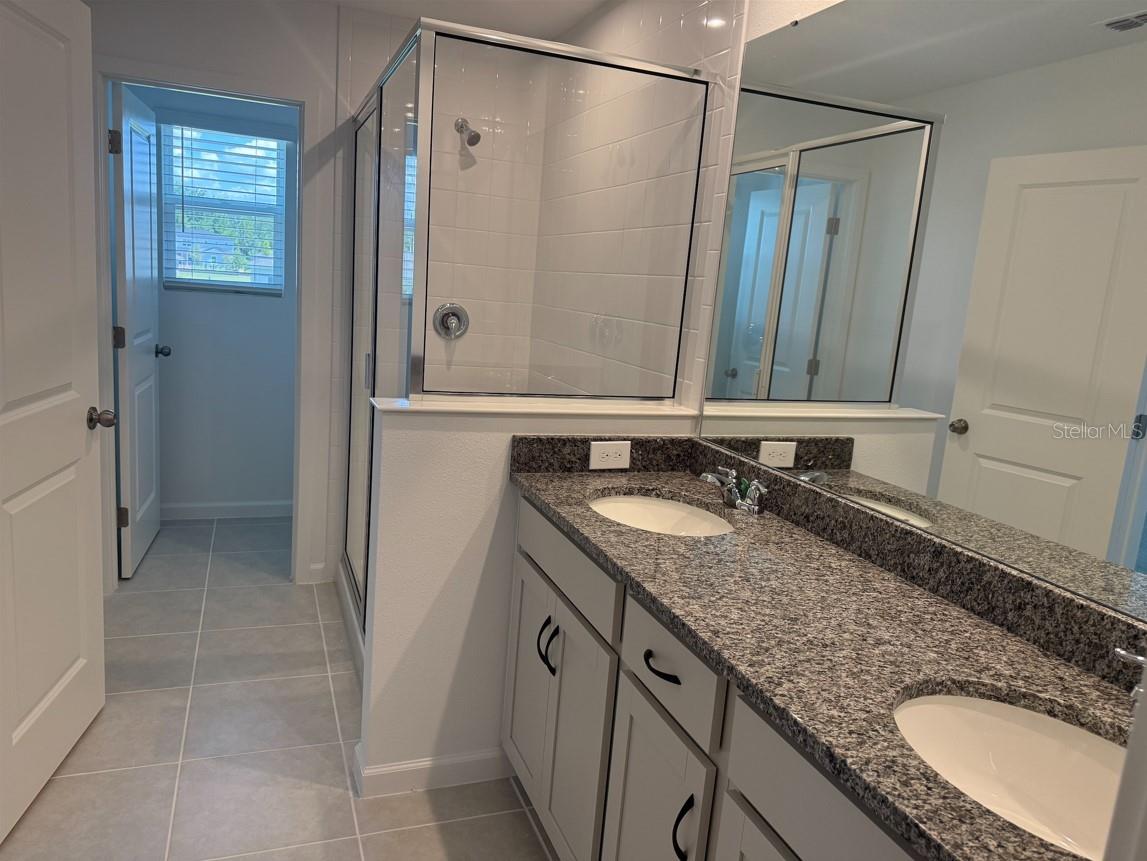 2831 Camellia Flower St Property Photo 8