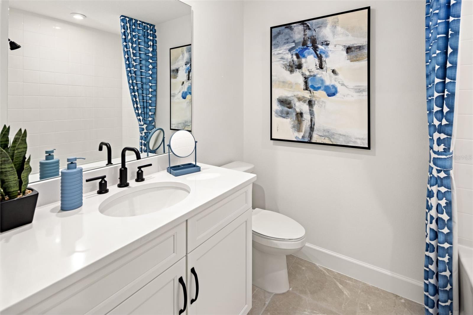 2831 Camellia Flower St Property Photo 15