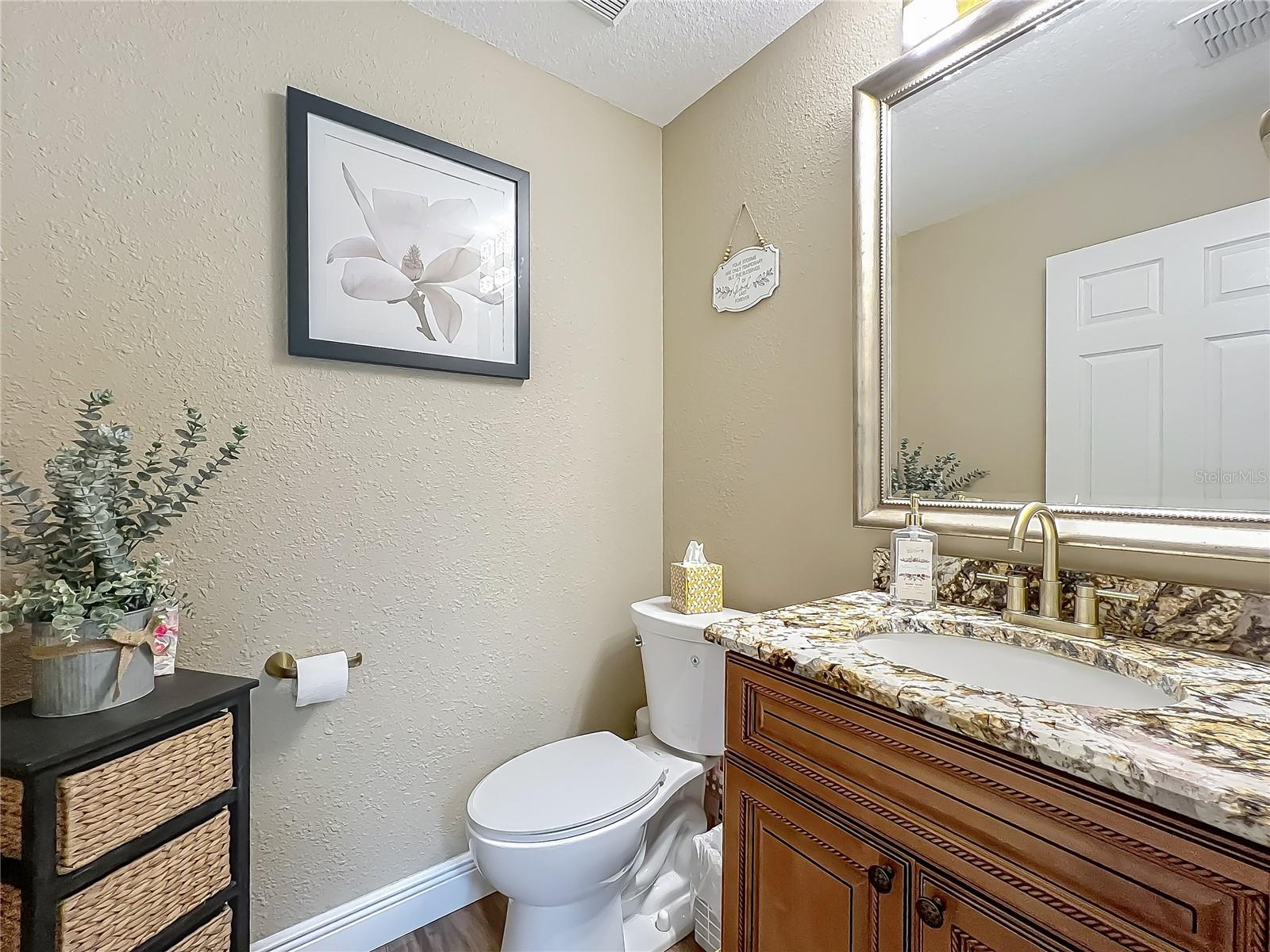 3008 Sutton Woods Dr Property Photo 23