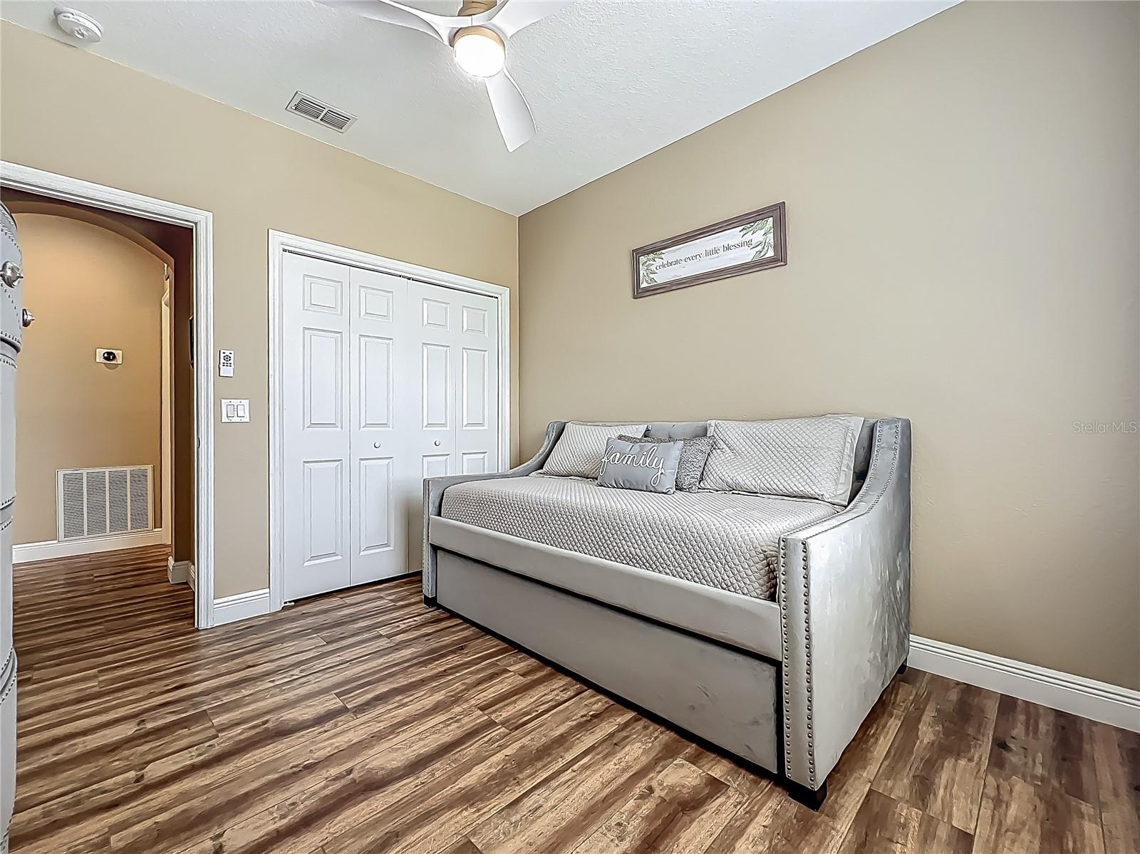 3008 Sutton Woods Dr Property Photo 42