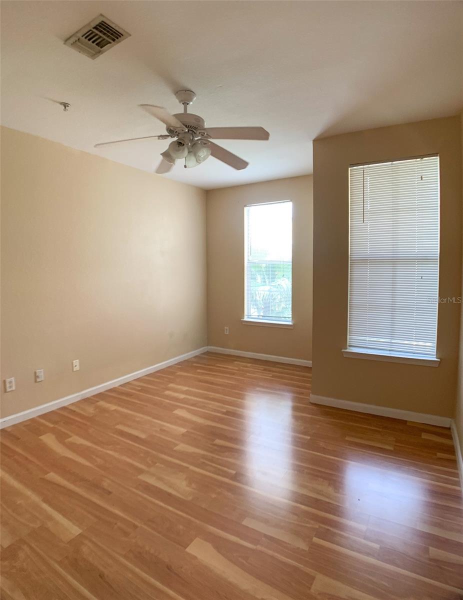 860 N Orange Ave #428 Property Photo 8
