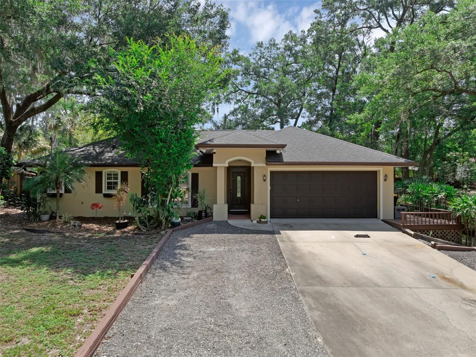 670 N SPARKMAN AVE