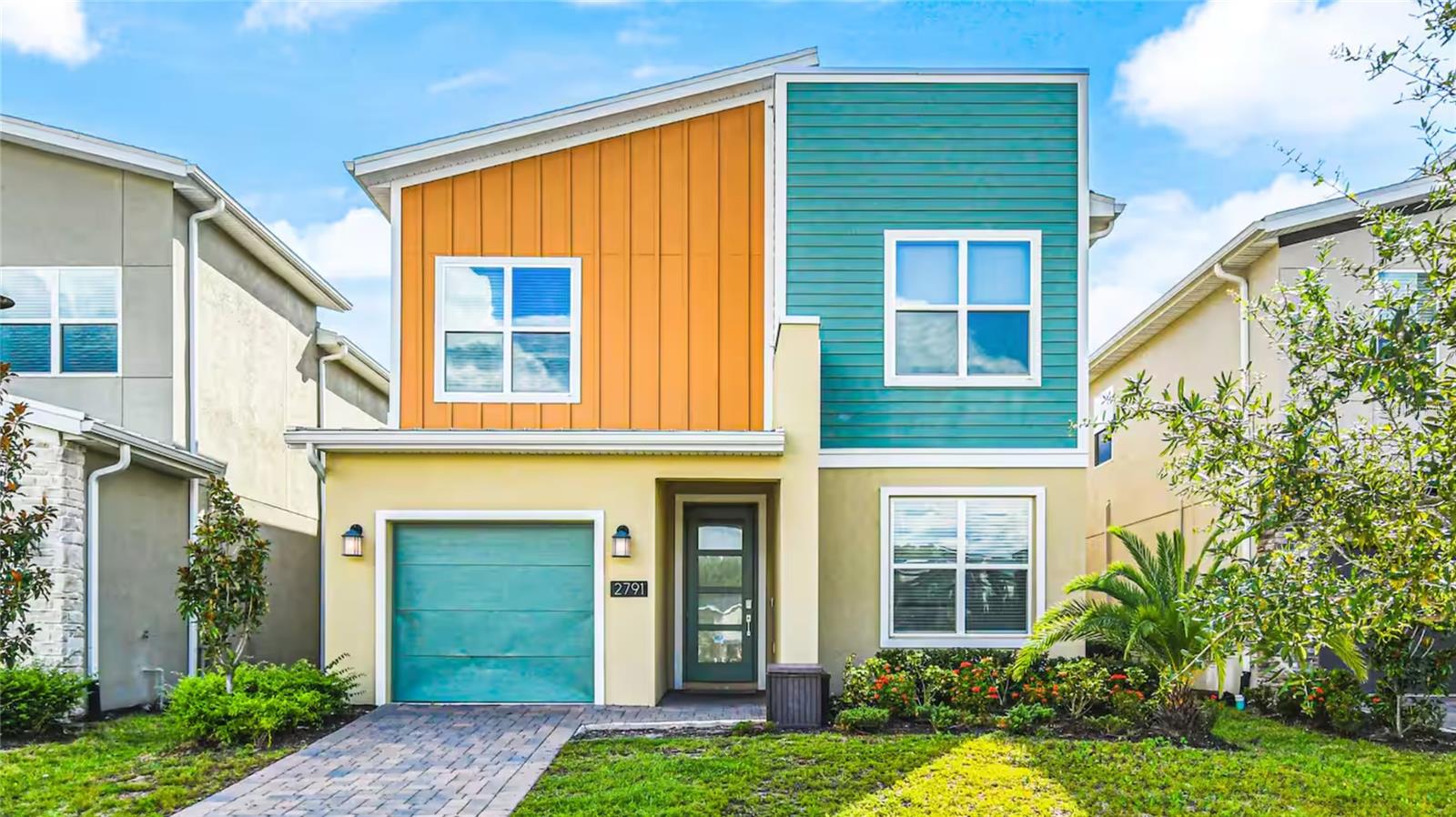 2791 PUNCTUATION PL Property Photo 1