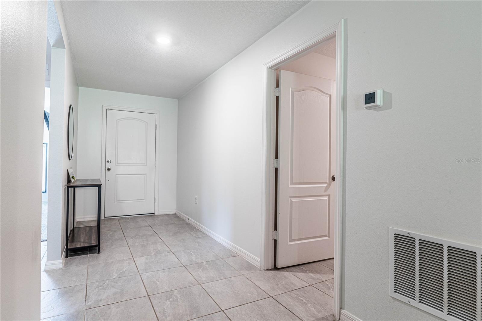 543 Nardello Dr Property Photo 10