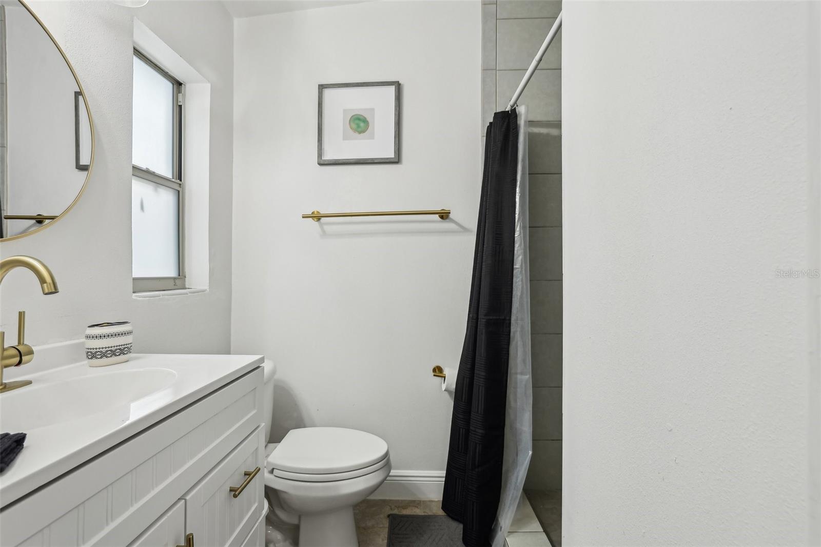 318 E Jersey St Property Photo 32