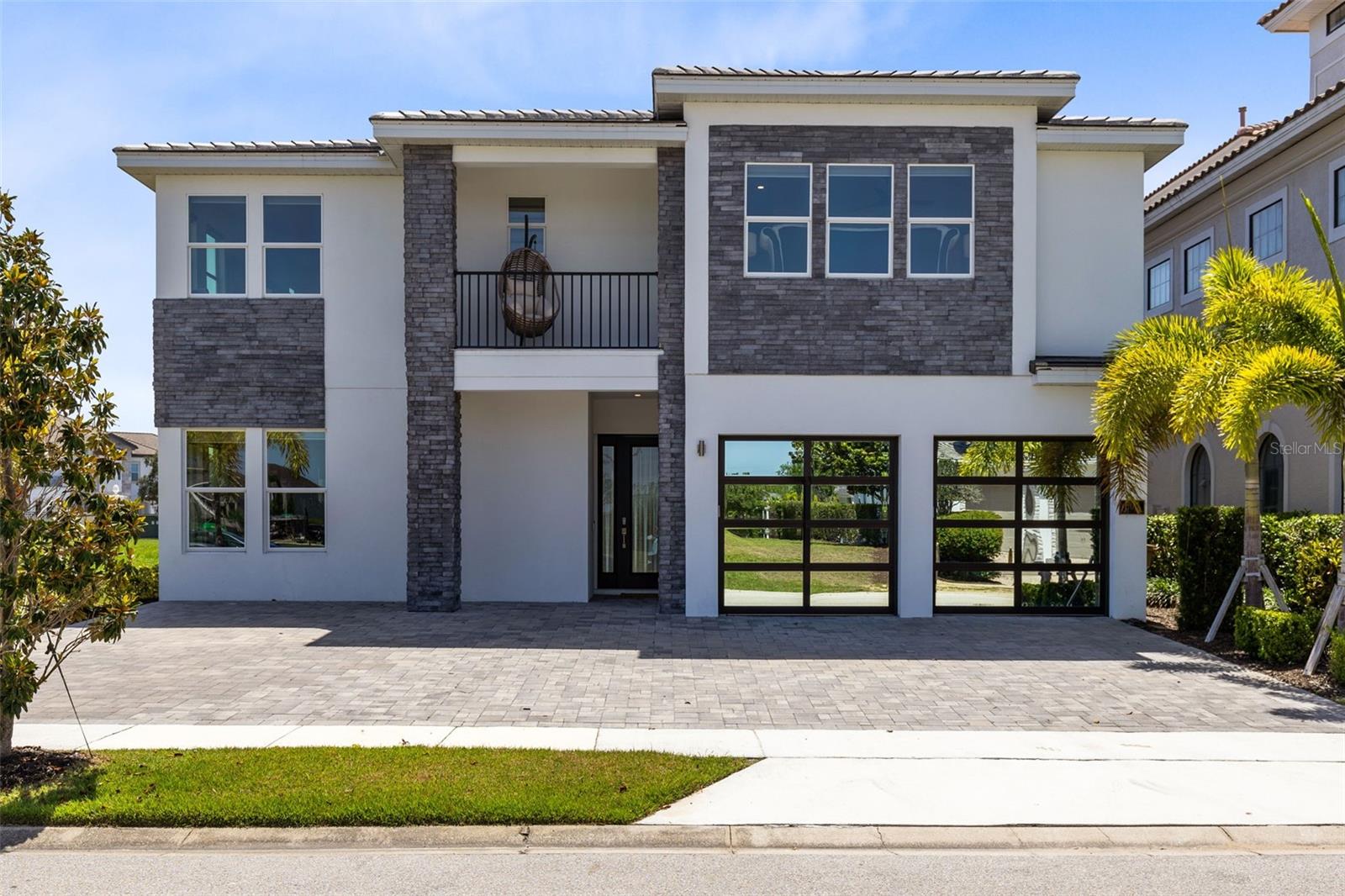 300 MUIRFIELD LOOP Property Photo 1