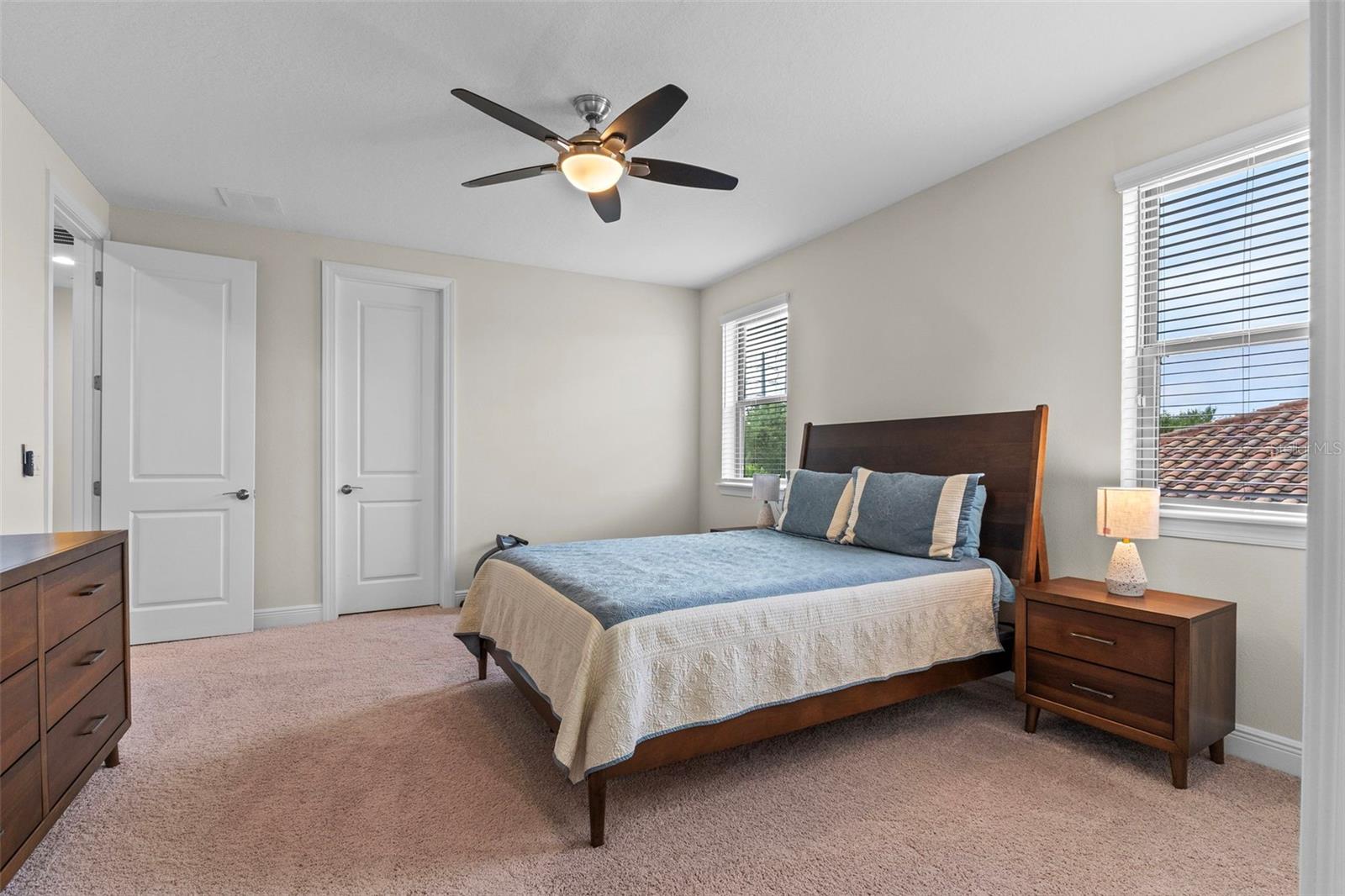 10819 Savona Way Property Photo 29