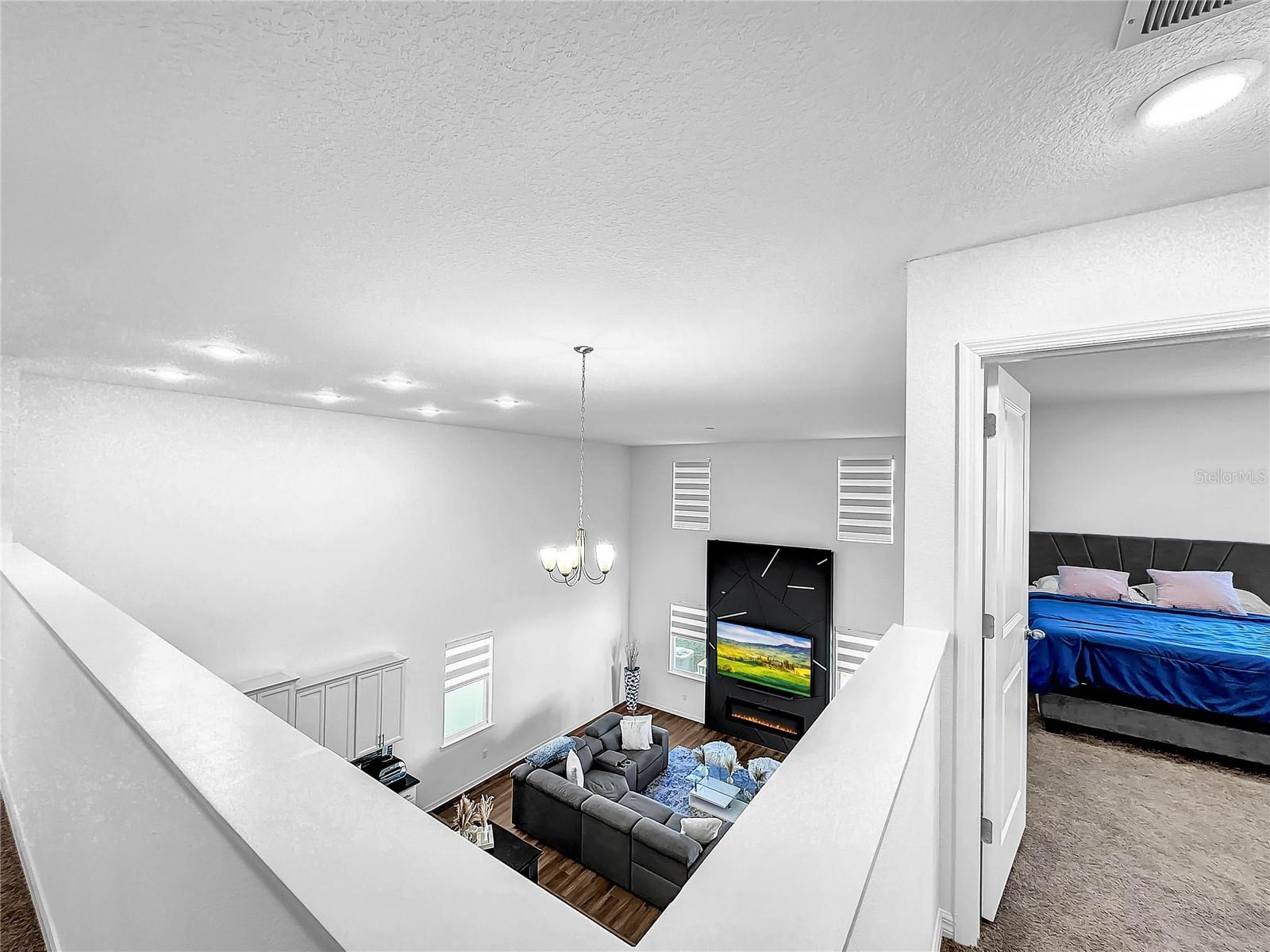 1210 Lone Palm Way Property Photo 12