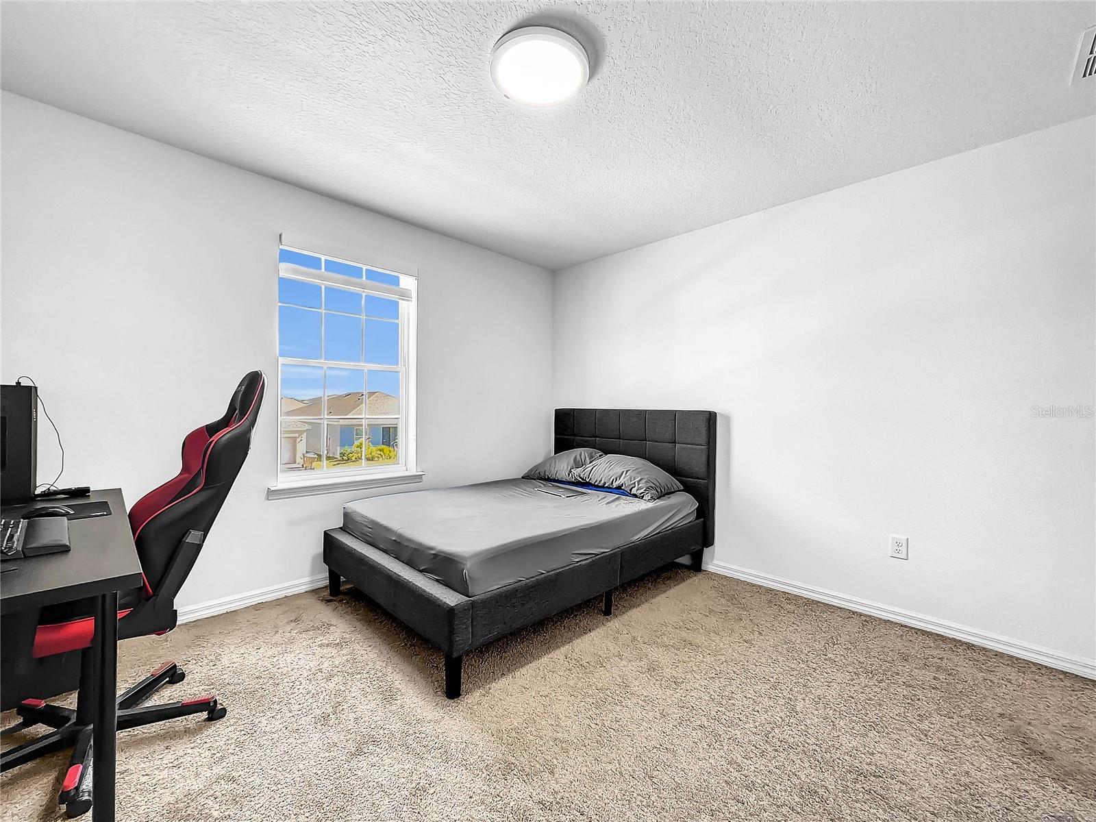 1210 Lone Palm Way Property Photo 17