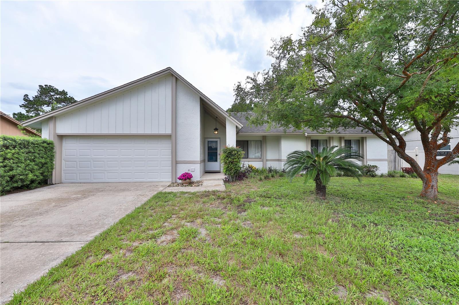 309 PANAMA CIR Property Photo 1