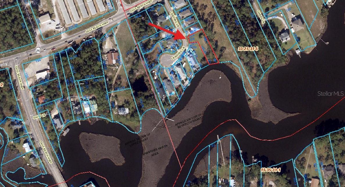 712 Landing Ln Property Photo 1