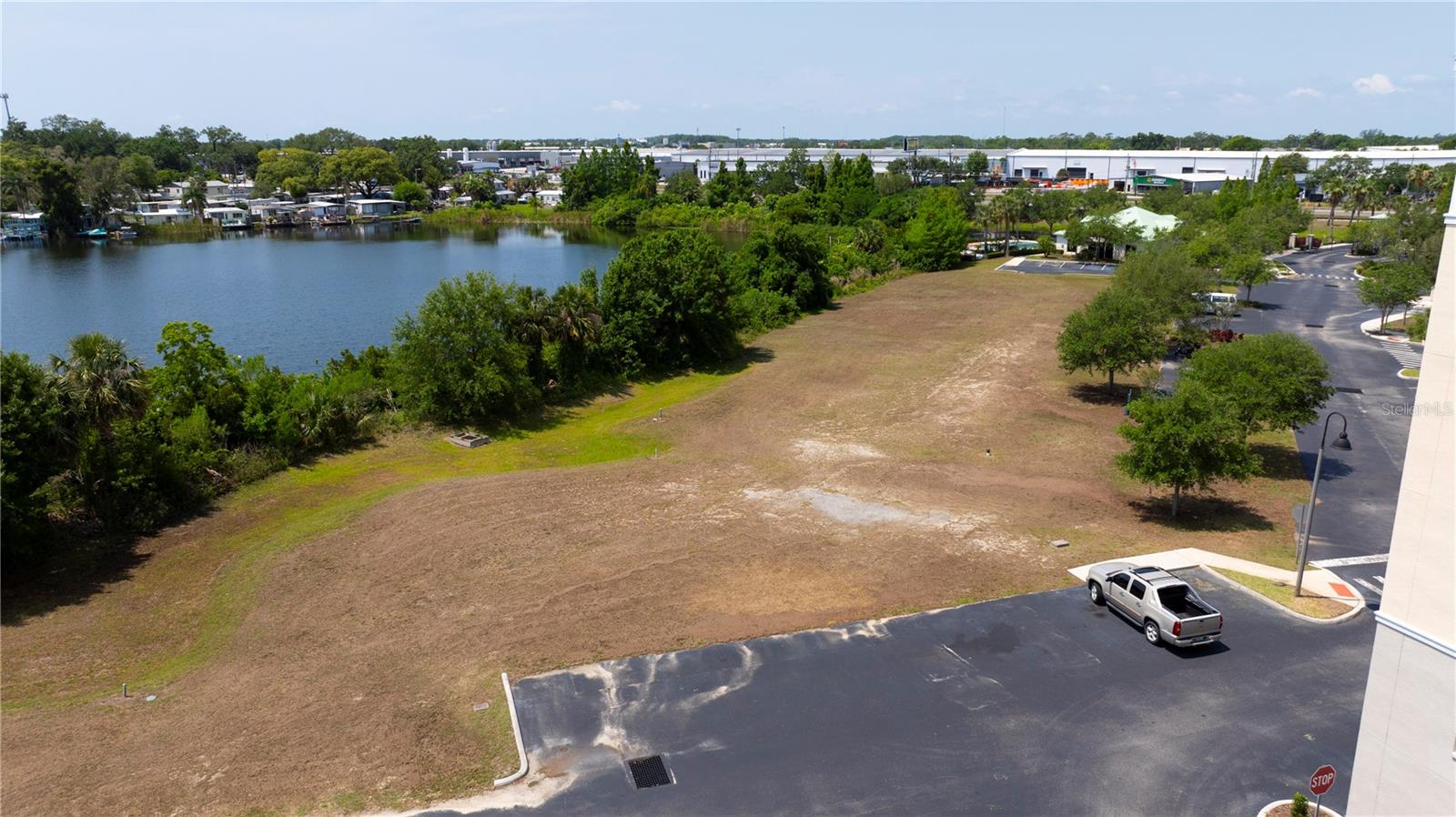 4171 N Orange Blossom Trl Property Photo 12