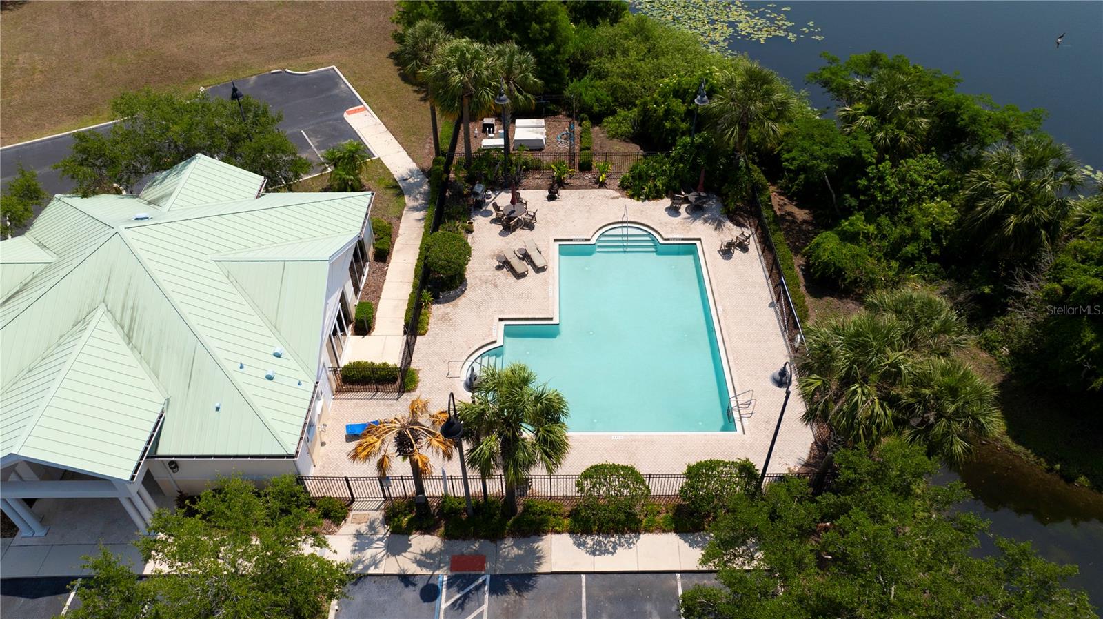 4171 N Orange Blossom Trl Property Photo 18