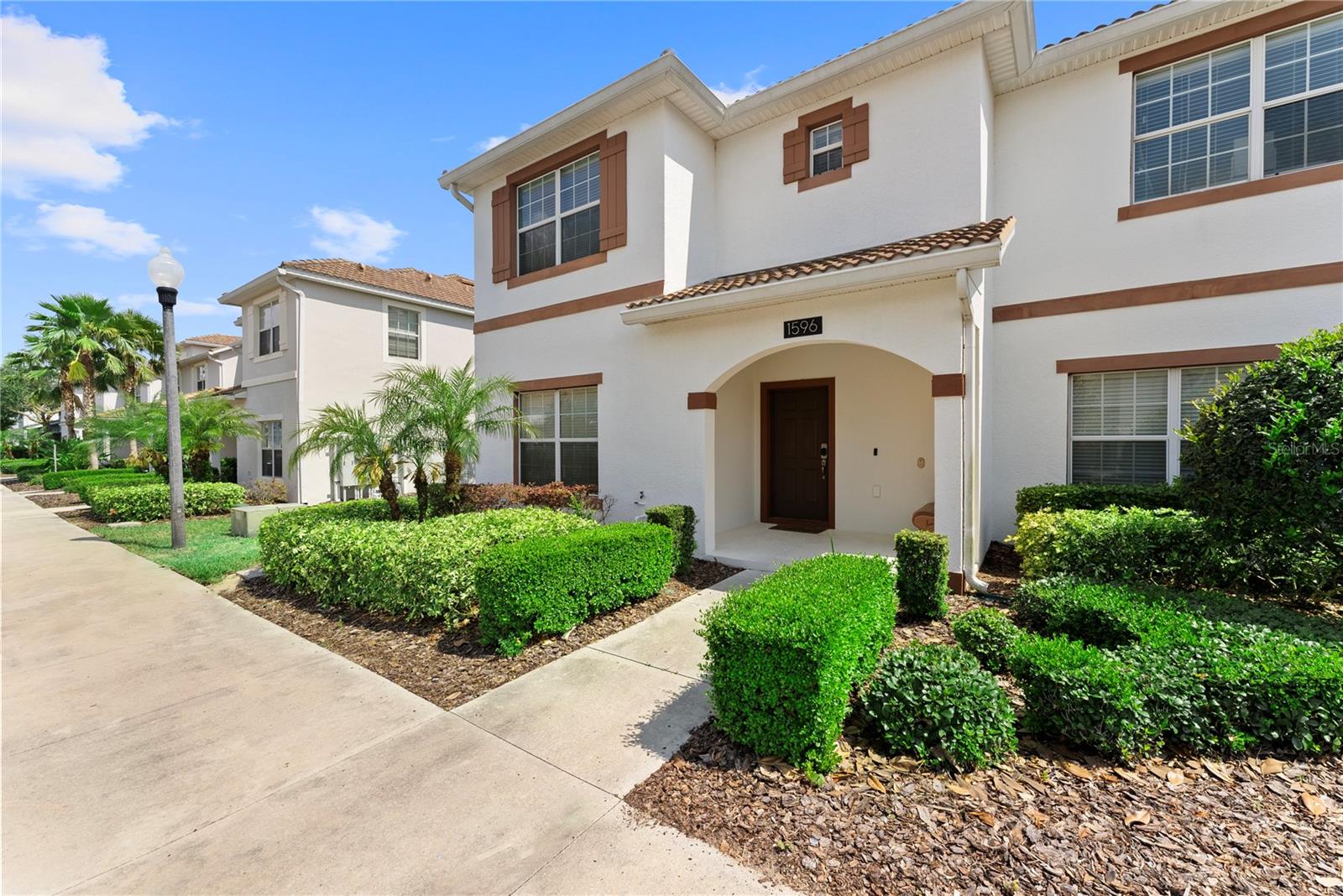 1596 Moon Valley Dr Property Photo 4
