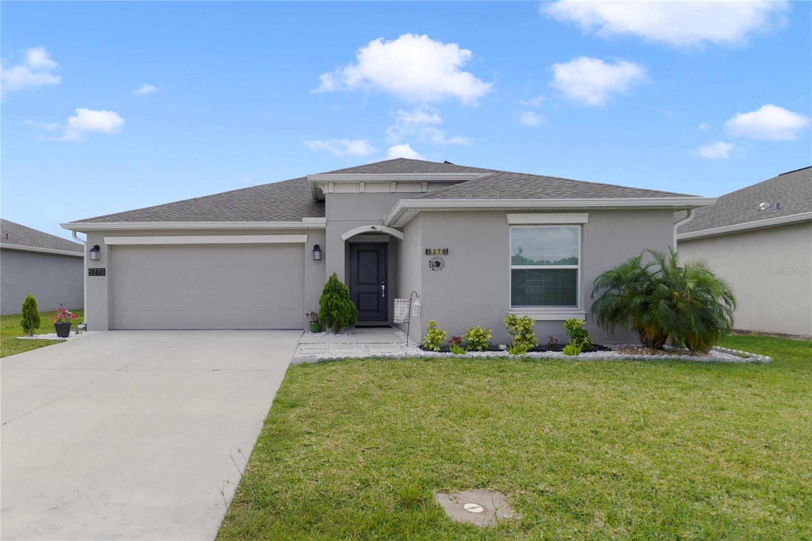 O6307379 Property Photo 2