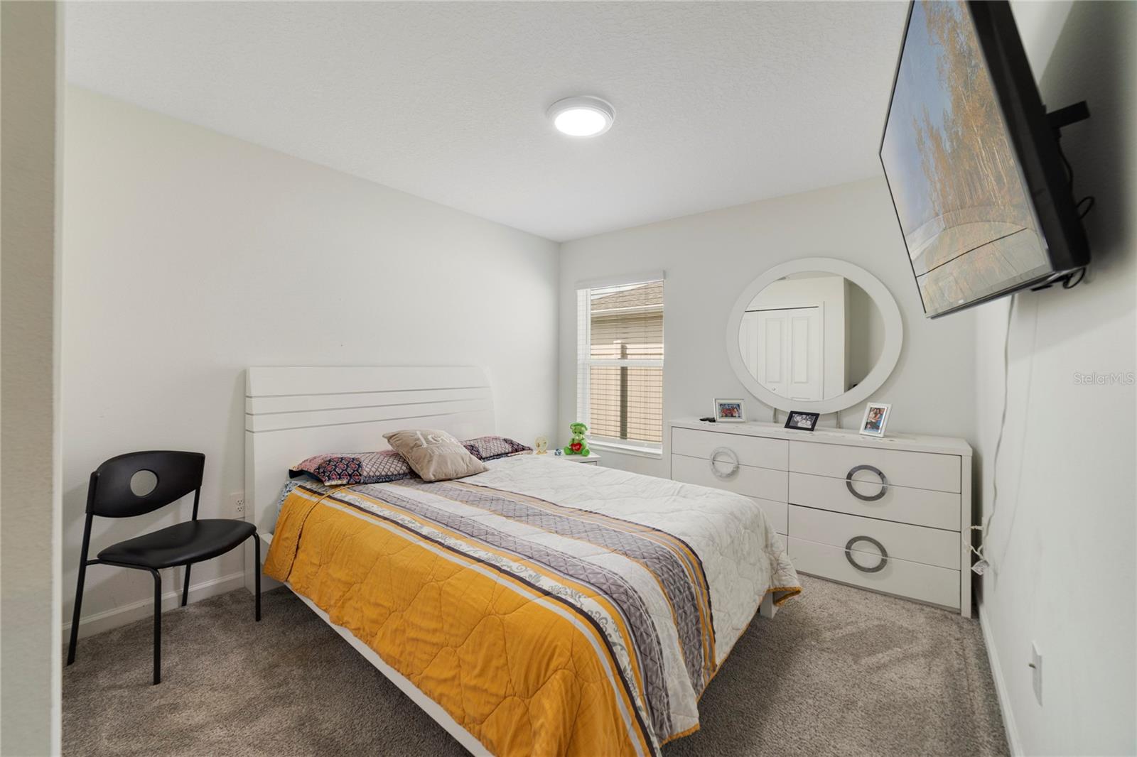 O6307379 Property Photo 18