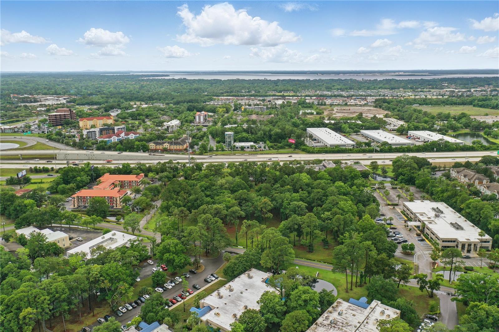 O6307495 Property Photo 10