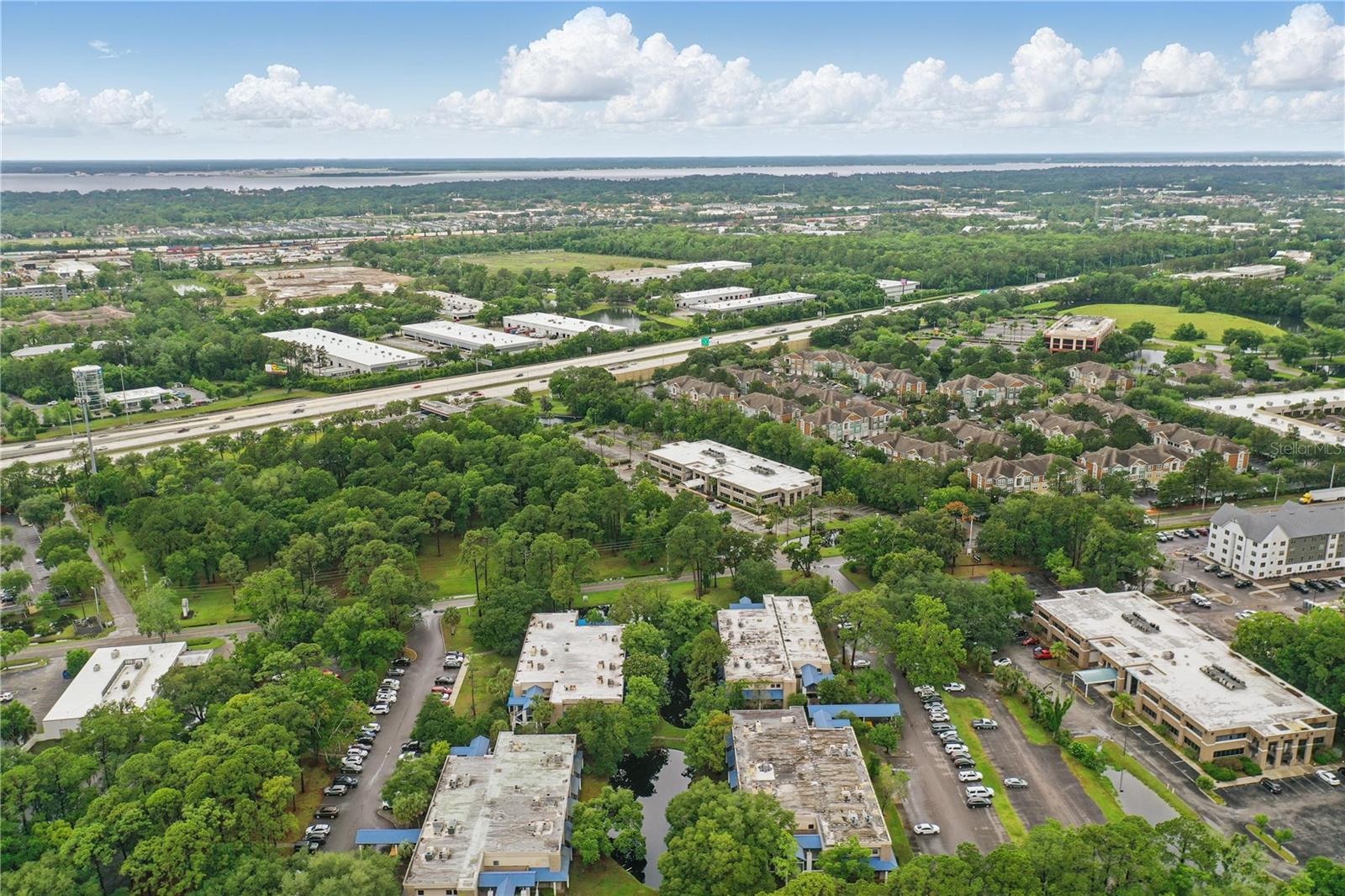 O6307495 Property Photo 12