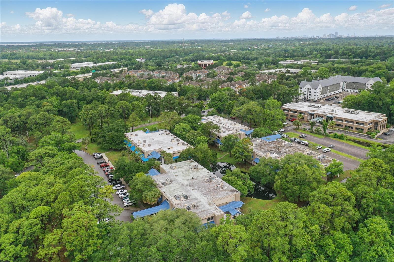 O6307495 Property Photo 15