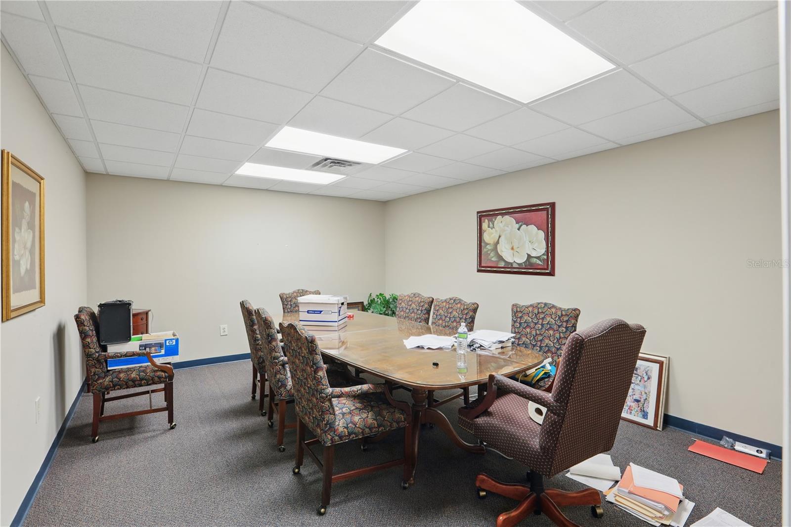 O6307495 Property Photo 34