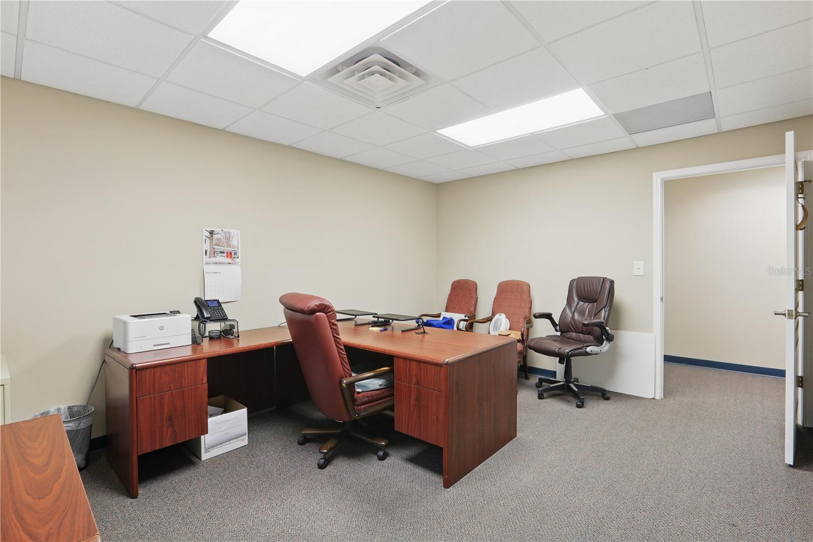 O6307495 Property Photo 44