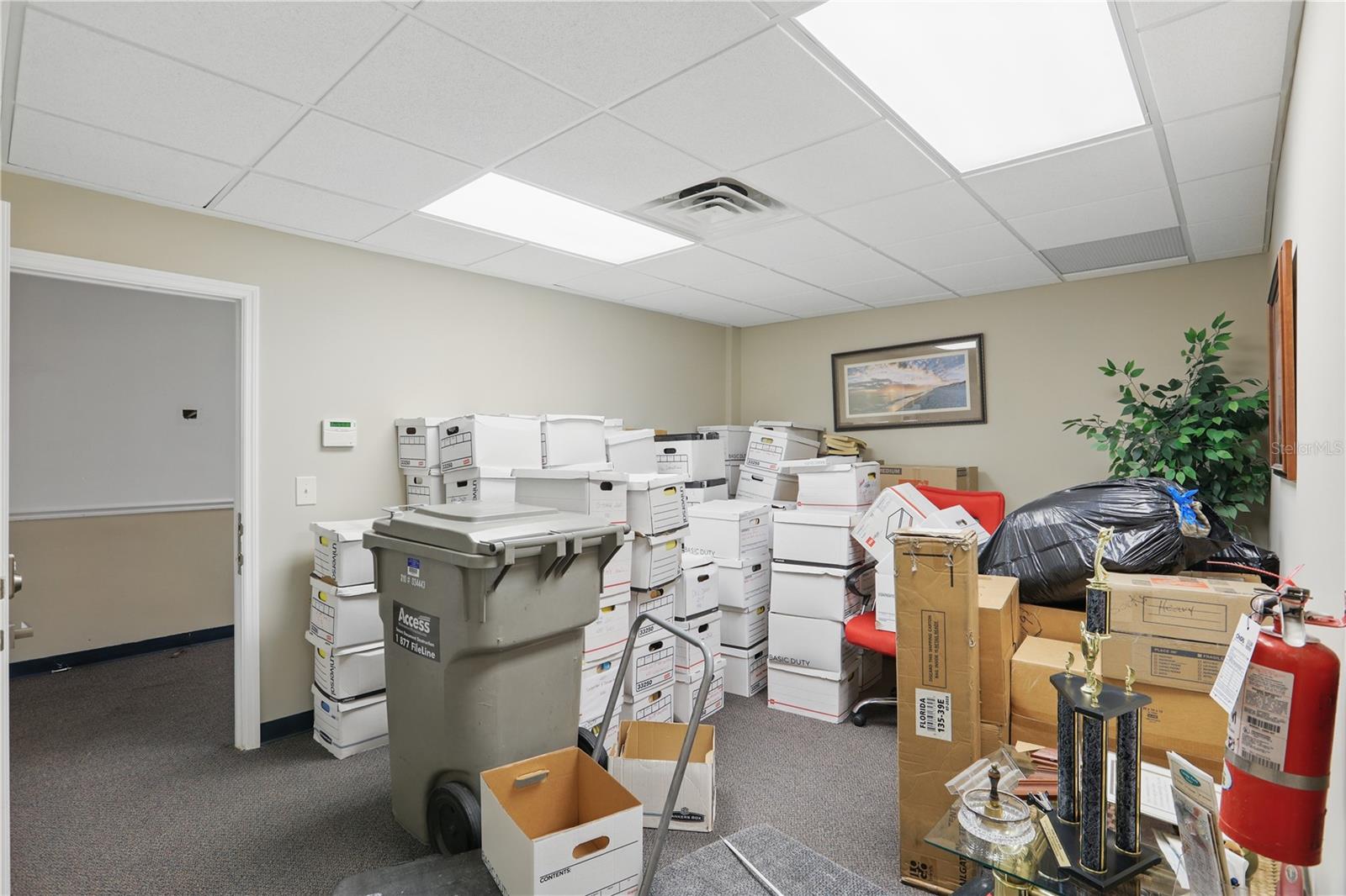 O6307495 Property Photo 53