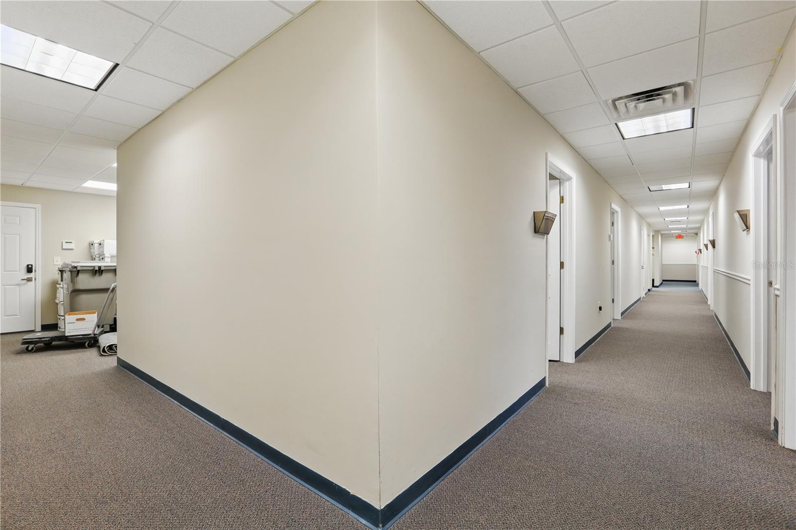 O6307495 Property Photo 56