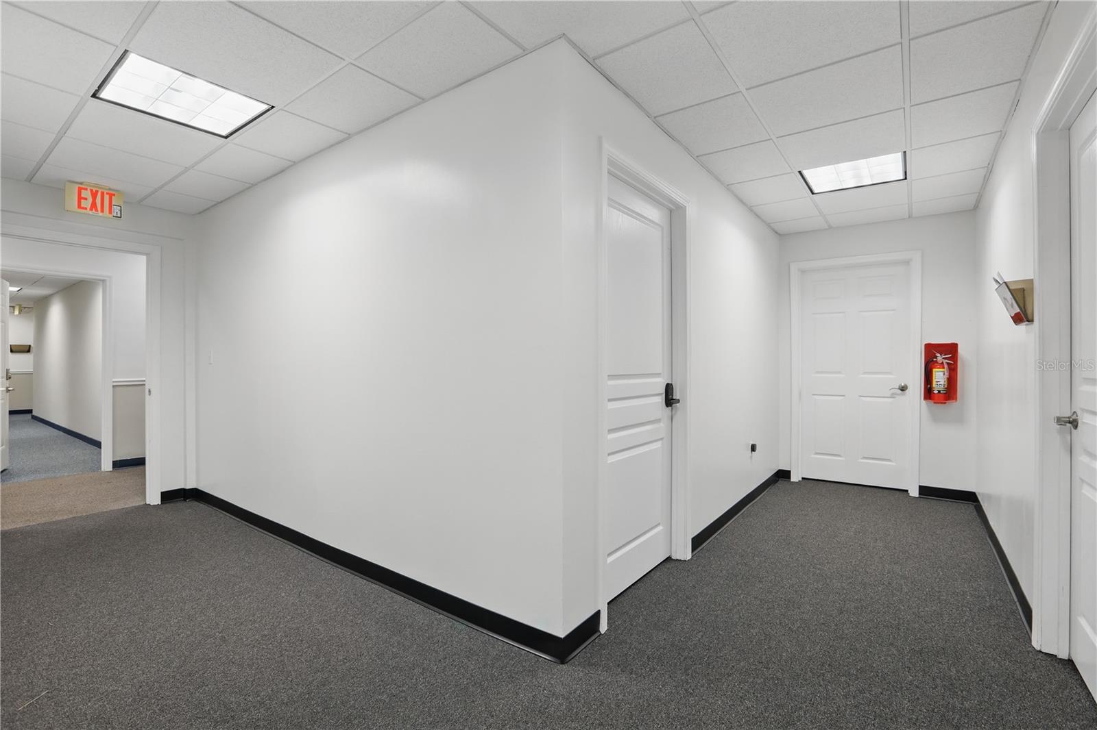 O6307495 Property Photo 59