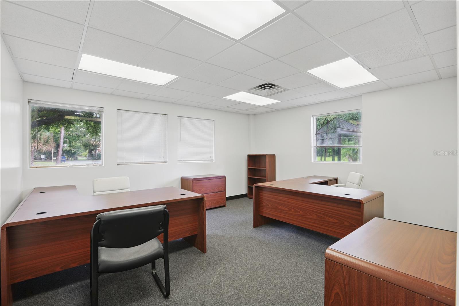 O6307495 Property Photo 68