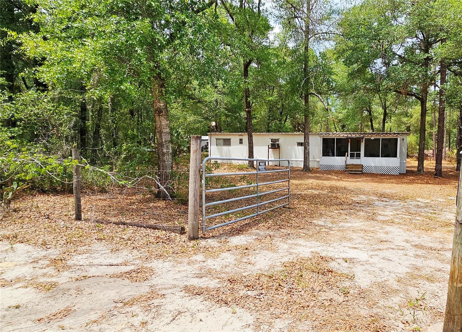 24533 Pink Panther Rd Property Photo 1