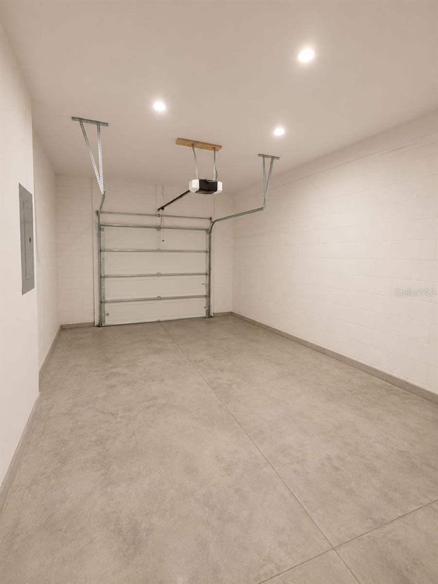 1190 Seaside Mist Trl Property Photo 19