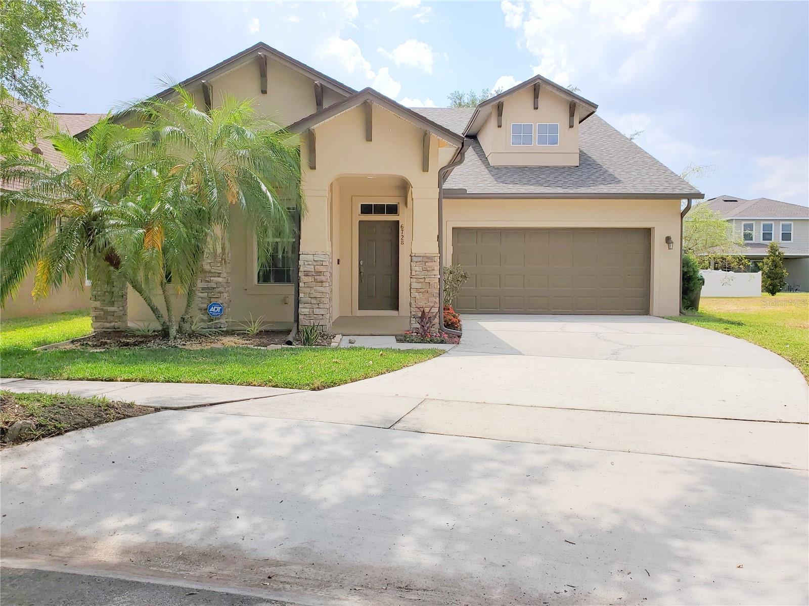 6728 Duncaster St Property Photo