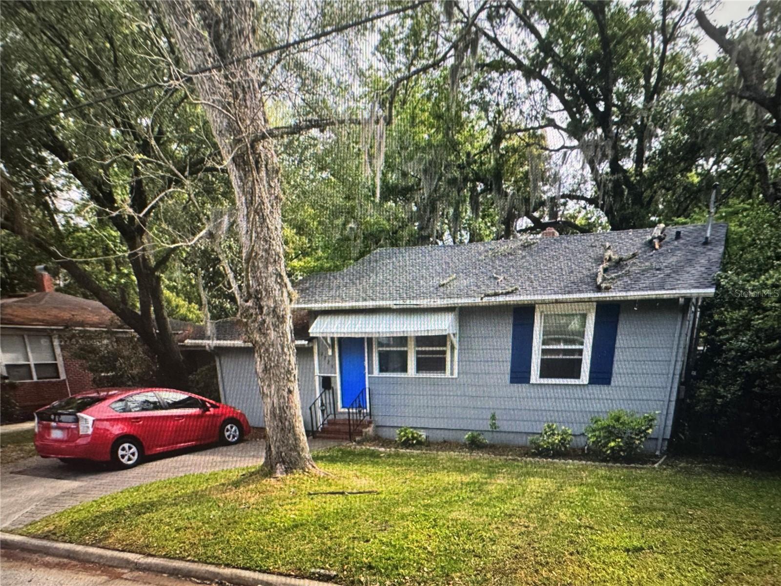 2725 Ripley Ave Property Photo 1