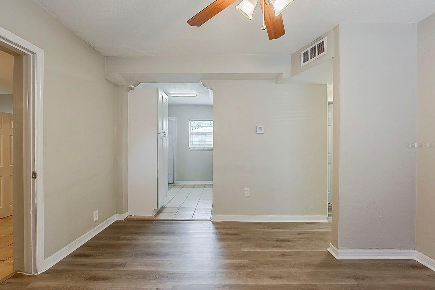 4226 E Emma St Property Photo 7