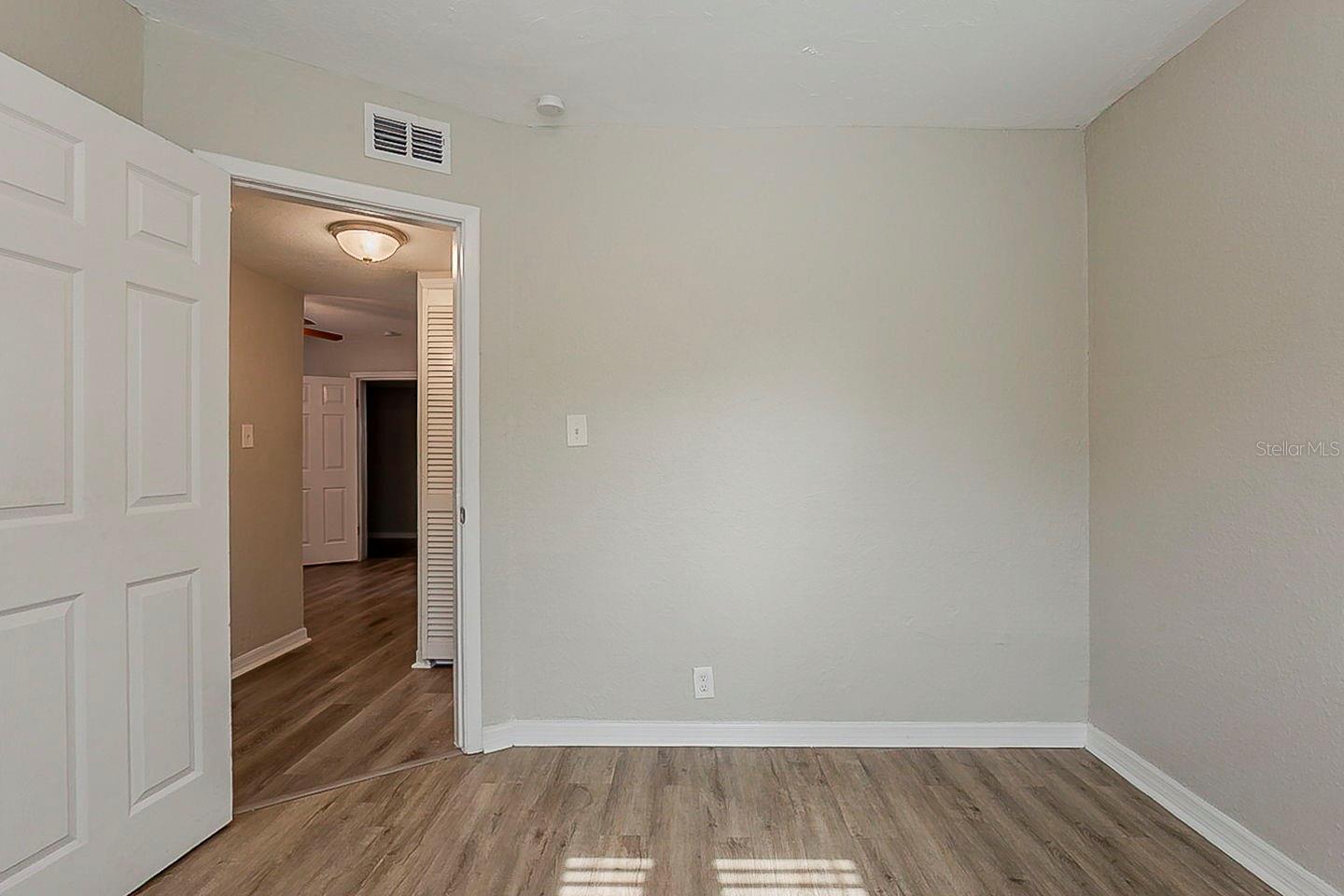 4226 E Emma St Property Photo 15